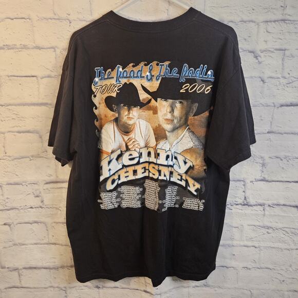 Kenny Chesney T Shirt Mens XL The Road & The Radio 2006 Country Concert - Picture 4 of 6